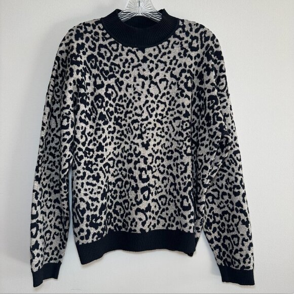 Wayf Tops - WAYF cheetah leopard animal print sweater Tan Black Pullover Cozy Soft Knit XS